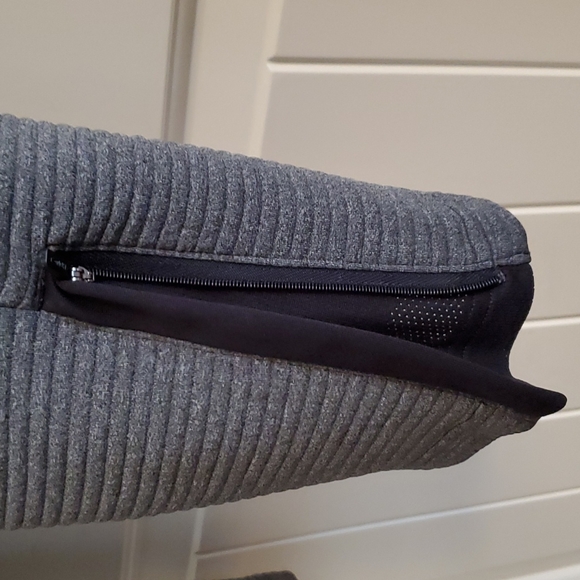 Duluth Trading Co. Men's L 34 inseam Joggers - Picture 2 of 5